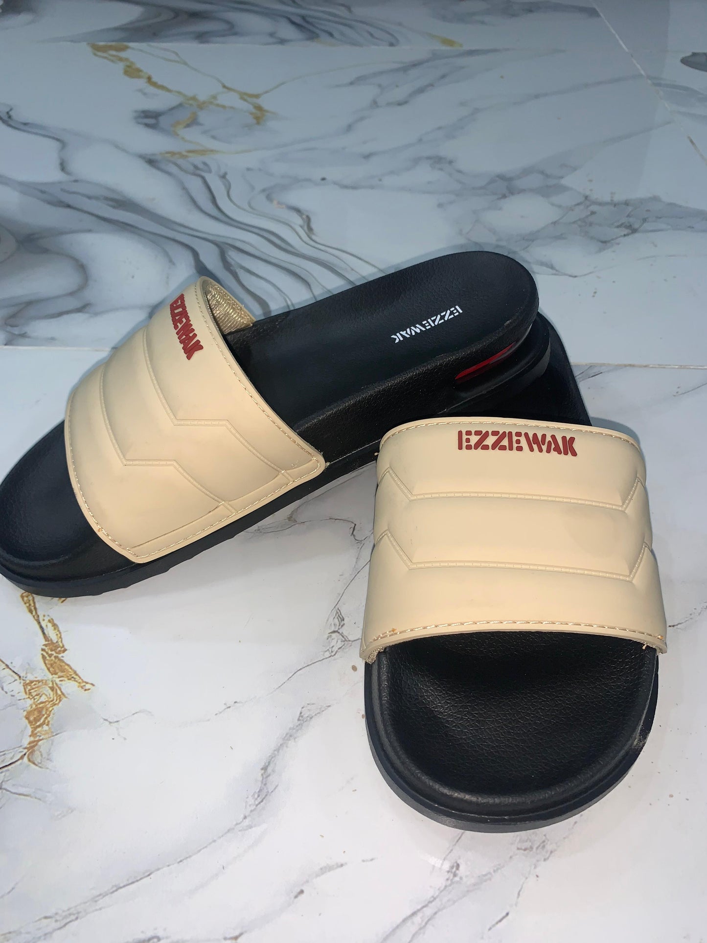 Easy step jents AVR slide new arrival article naram aur comfortable sole k sath